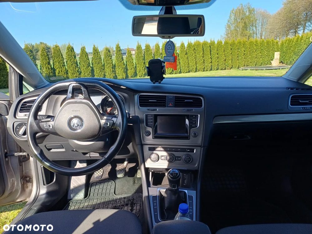 Volkswagen Golf 1.6 TDI BlueMotion Technology Comfortline - 13