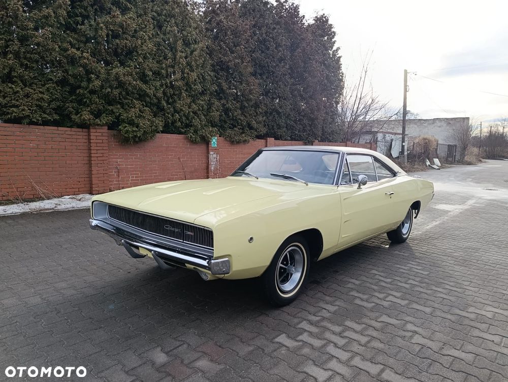 Dodge Charger - 1