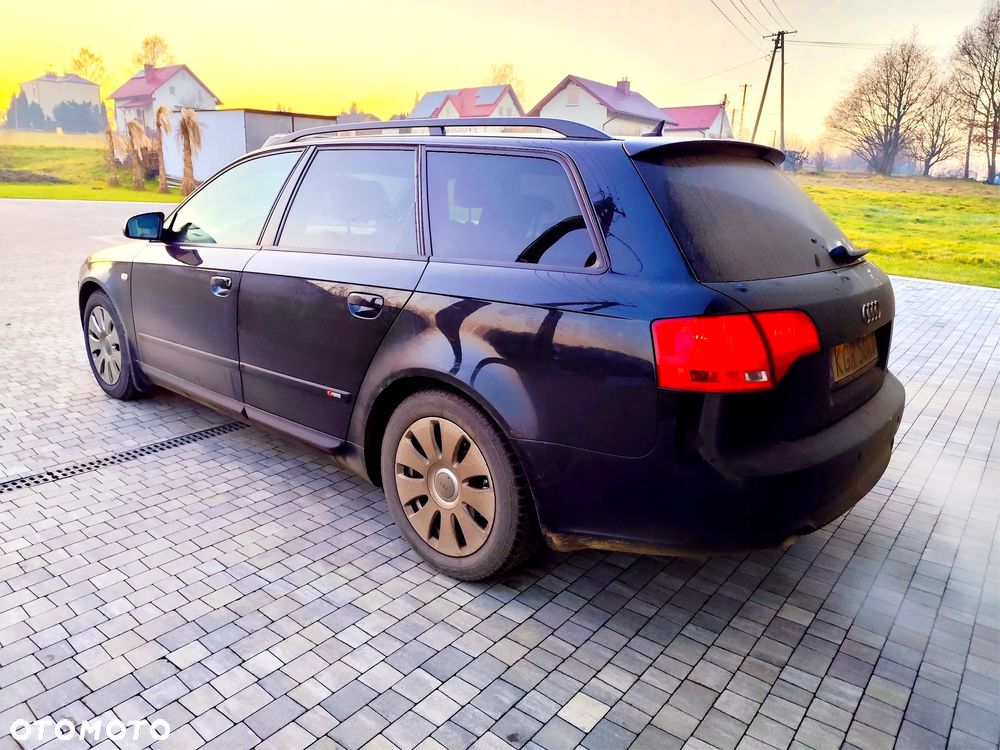 Audi A4 Avant 2.0 TDI DPF - 6