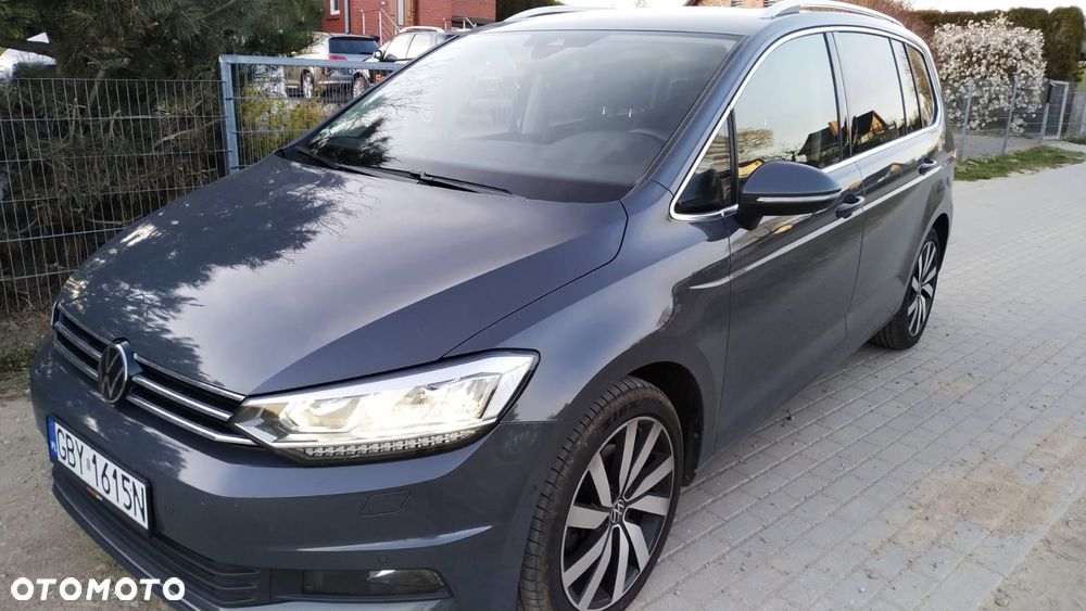 Volkswagen Touran 2.0 TDI SCR DSG Highline - 2