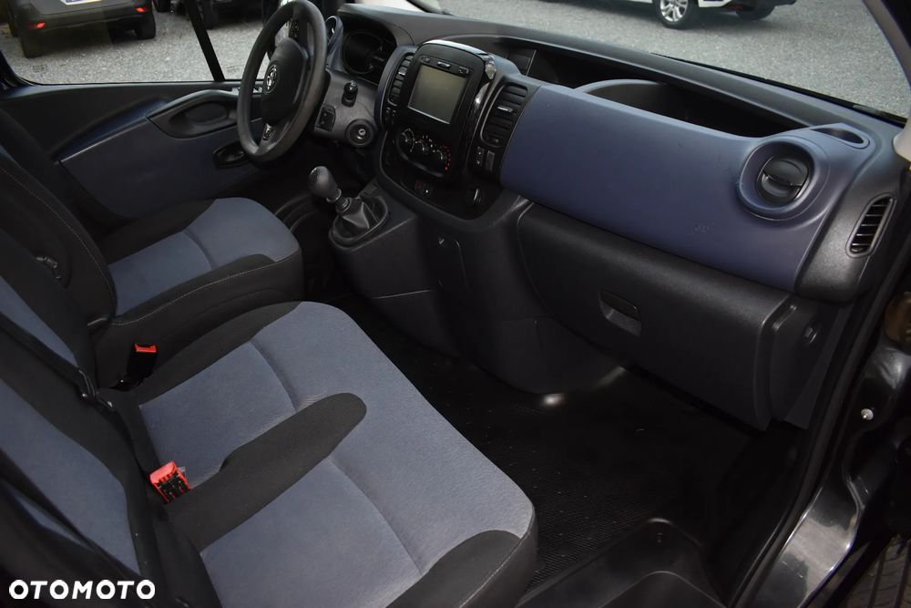Opel Vivaro - 29