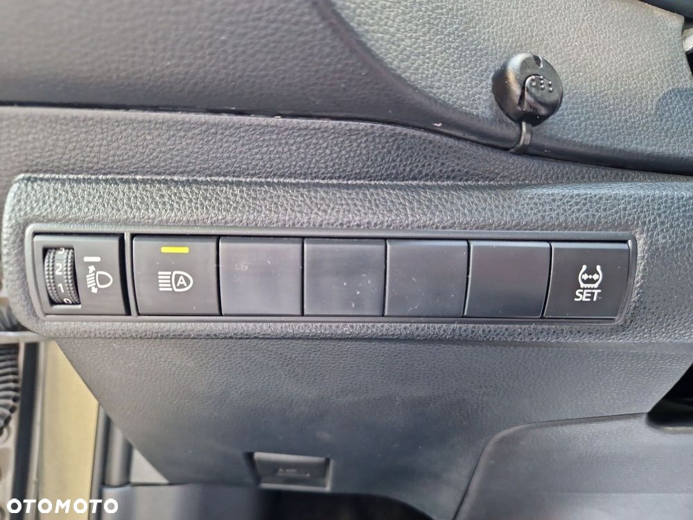 Toyota Corolla - 16