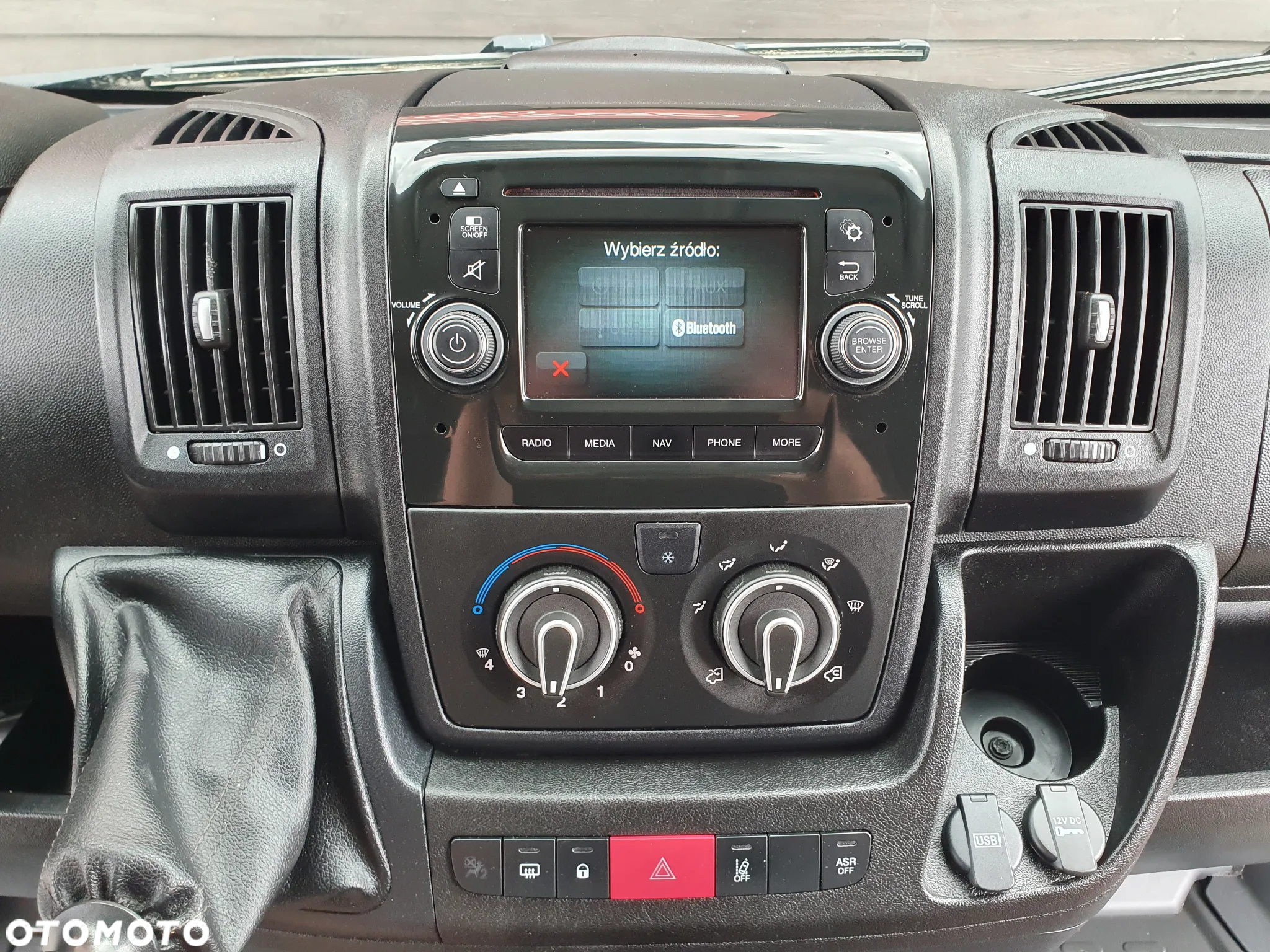 Peugeot Boxer - 24
