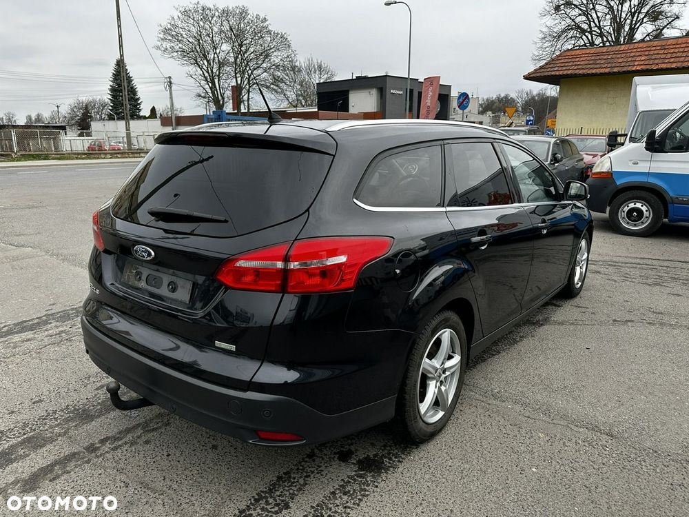 Ford Focus 1.0 EcoBoost Titanium Business - 11