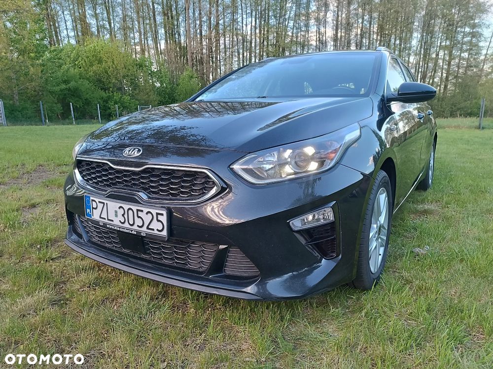Kia Ceed 1.6 CRDi Eco-Dynamics+ (48V Mild-Hybrid) Vision - 1