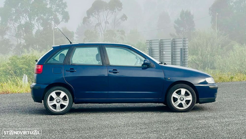 SEAT Ibiza 1.9 TDi SXE - 3