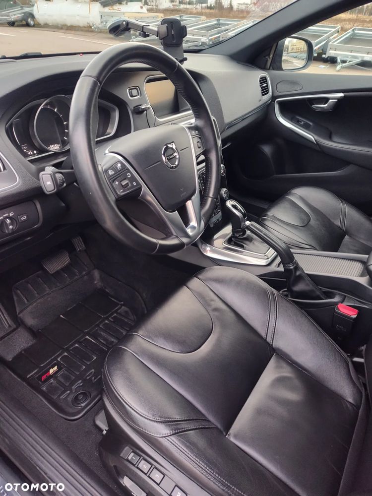 Volvo V40 D3 Drive-E Inscription - 11