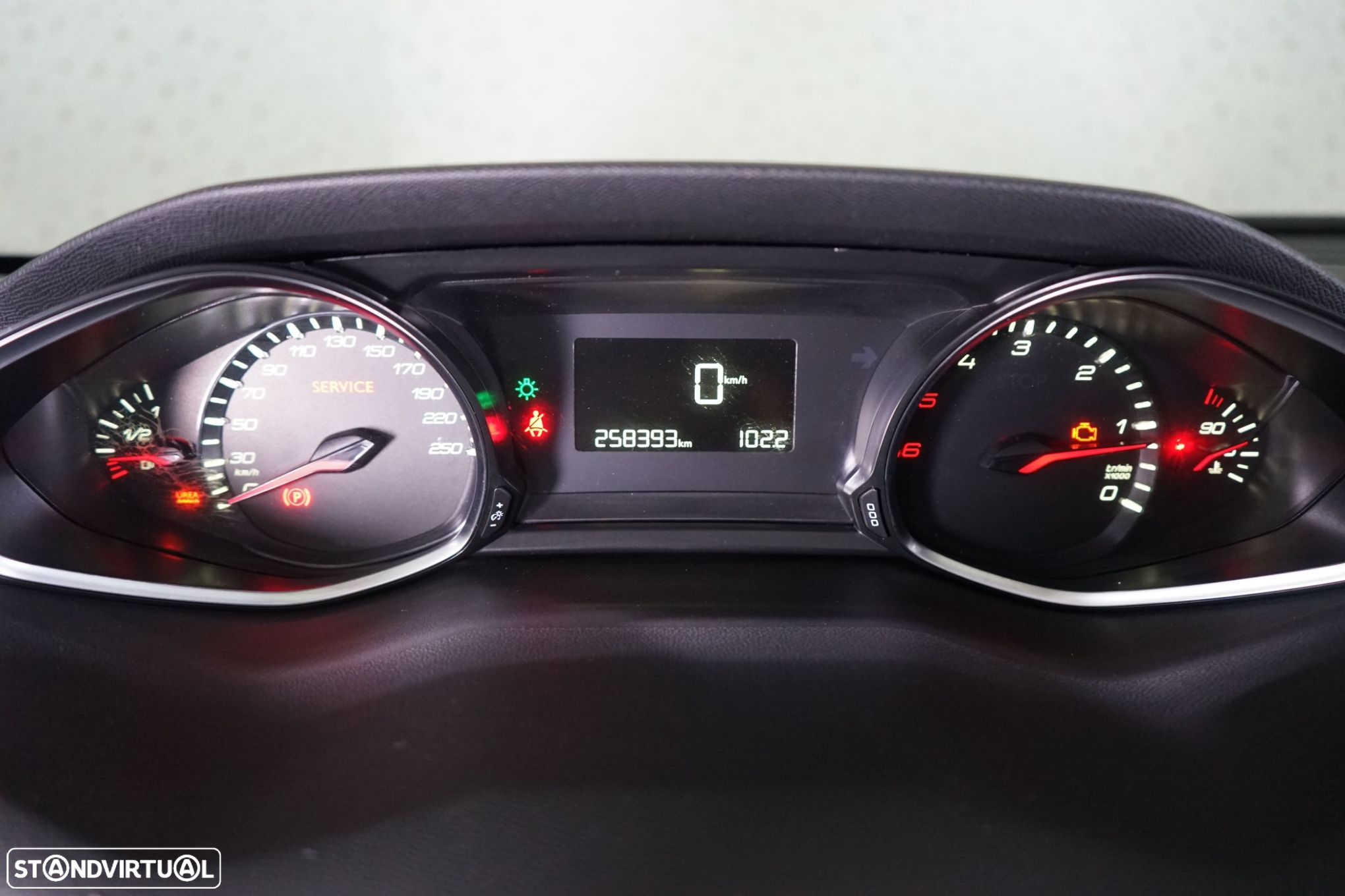 Peugeot 308 SW 1.6 BlueHDi Allure - 28
