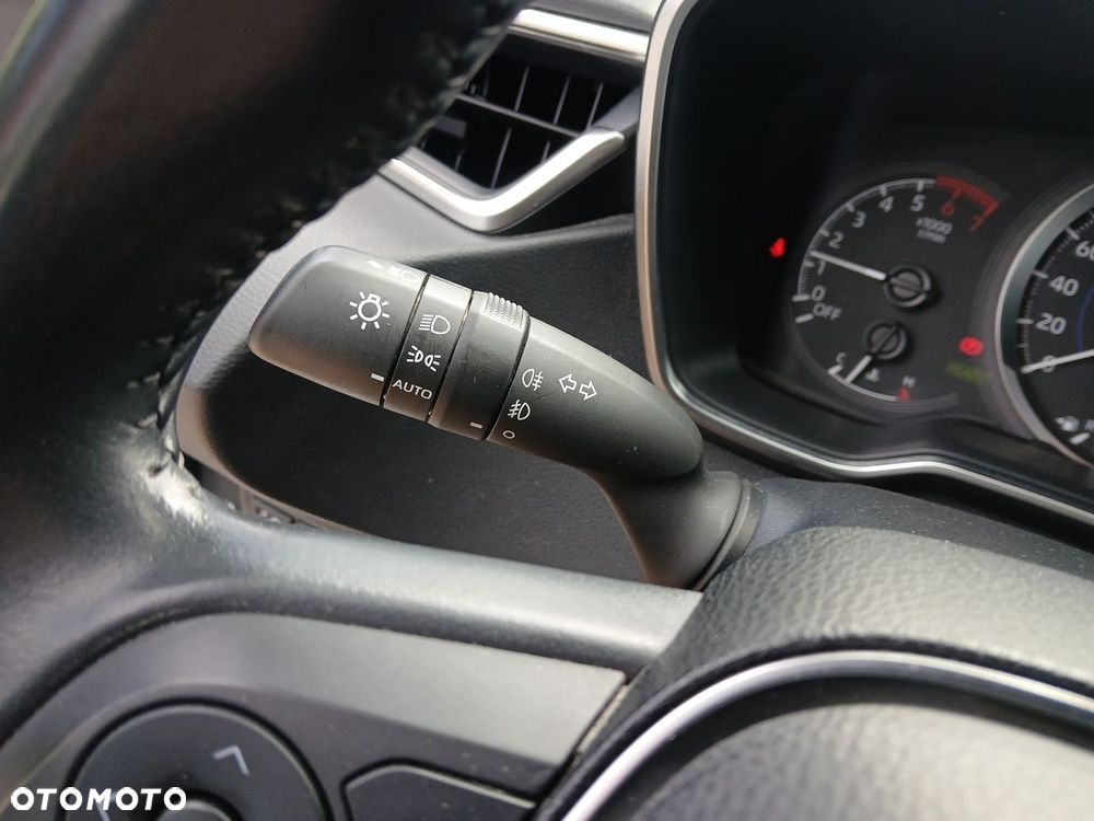 Toyota Corolla 1.8 Hybrid Comfort - 27