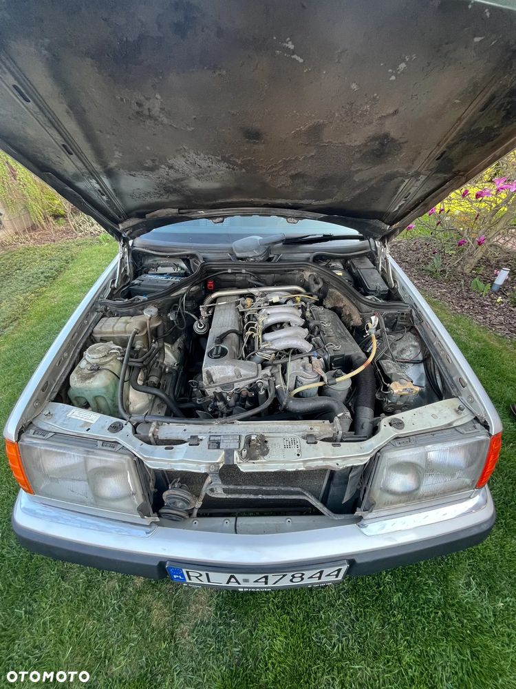 Mercedes-Benz W124 (1984-1993) - 11