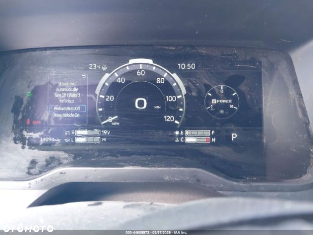 Toyota Tundra - 11