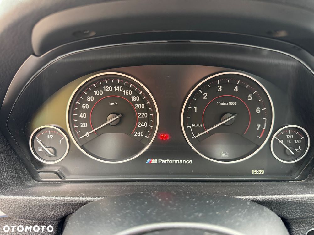 BMW Seria 3 330e iPerformance M Sport Shadow - 17