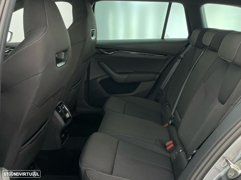 Skoda Octavia 1.4 TSI iV Sportline DSG - 12