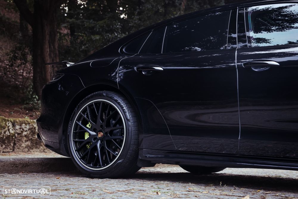 Porsche Panamera Turbo S E-Hybrid - 4