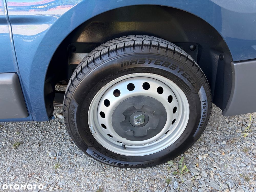 Renault Trafic Vivaro Primastar - 16