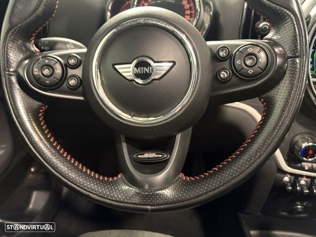 MINI Countryman Cooper SE ALL4 Auto - 45