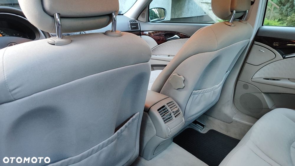 Mercedes-Benz Klasa E 200 CDI Classic DPF - 11