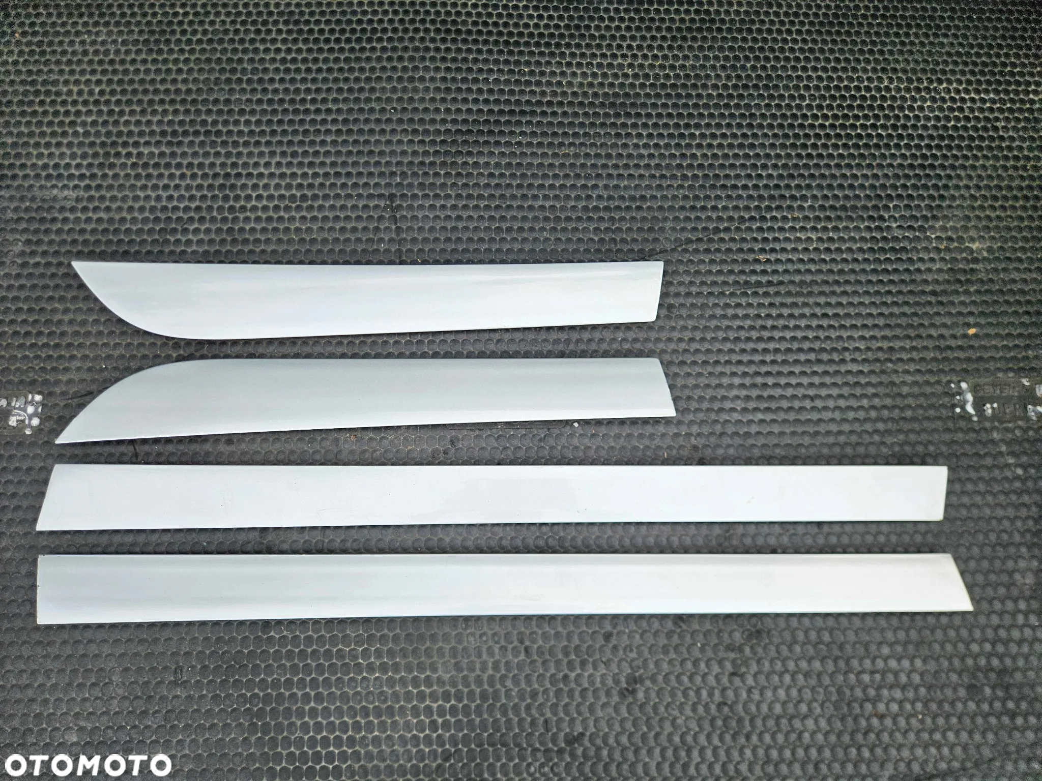 Listwa Listwy Drzwi Srebrne LY7W Dolne Komplet Audi A6 C6 Sedan Kombi Oryginalne - 17