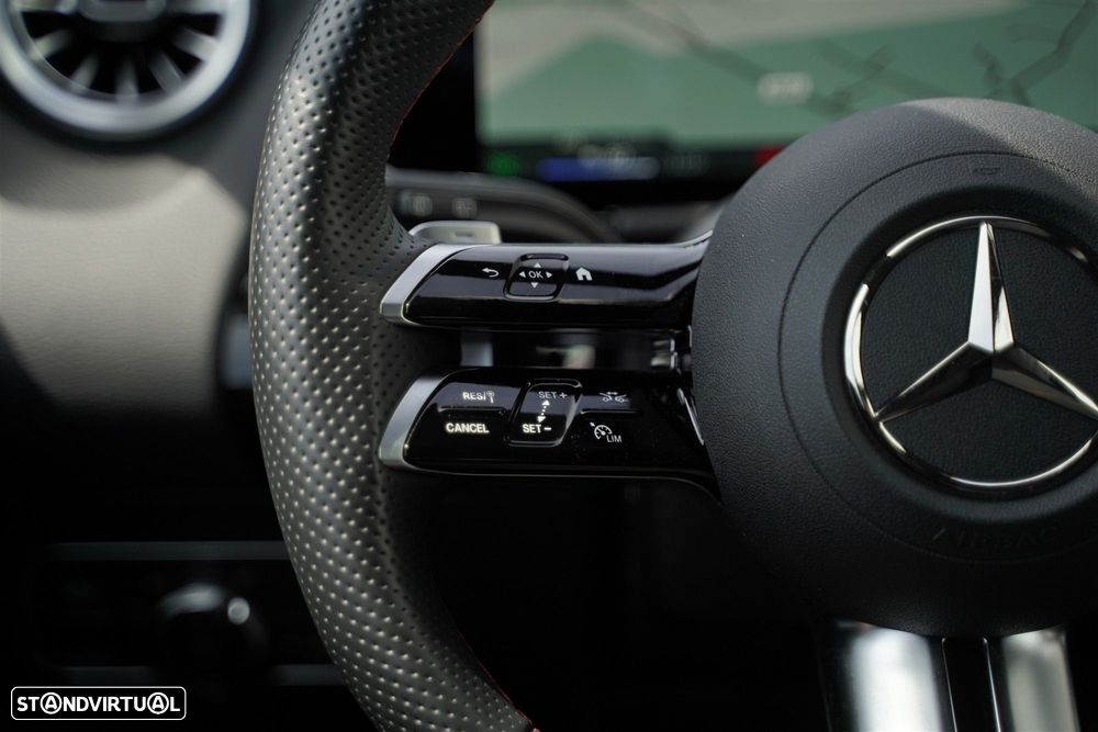 Mercedes-Benz EQA 250+ AMG Line - 22