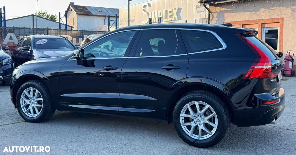 Volvo XC 60 D4 Momentum Pro - 5