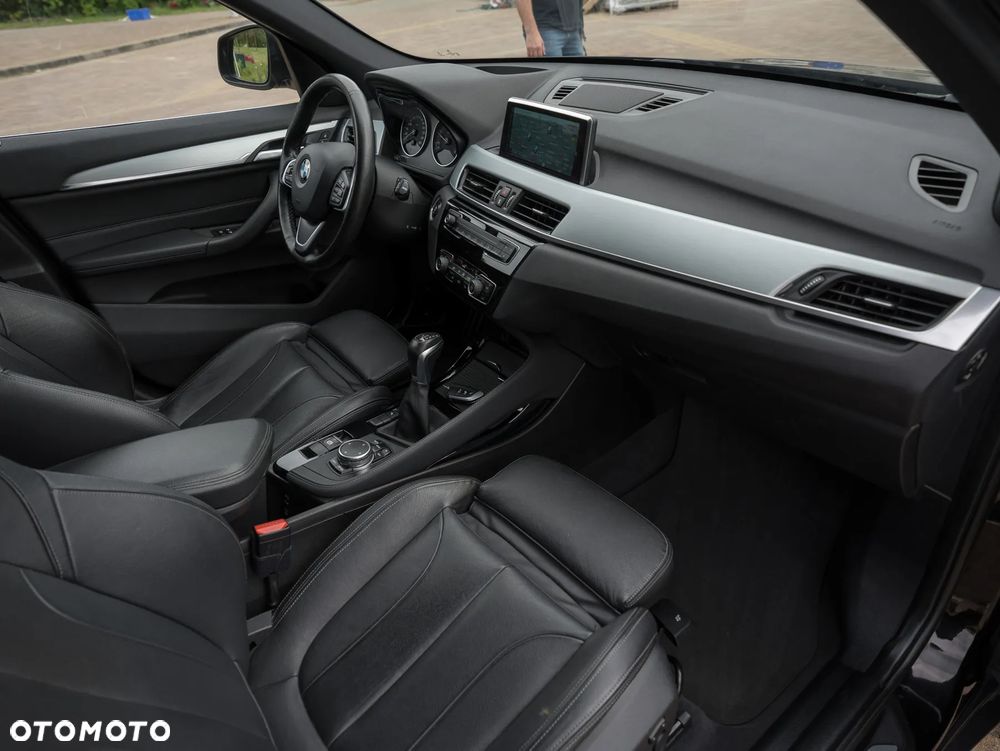 BMW X1 sDrive18d xLine sport - 30