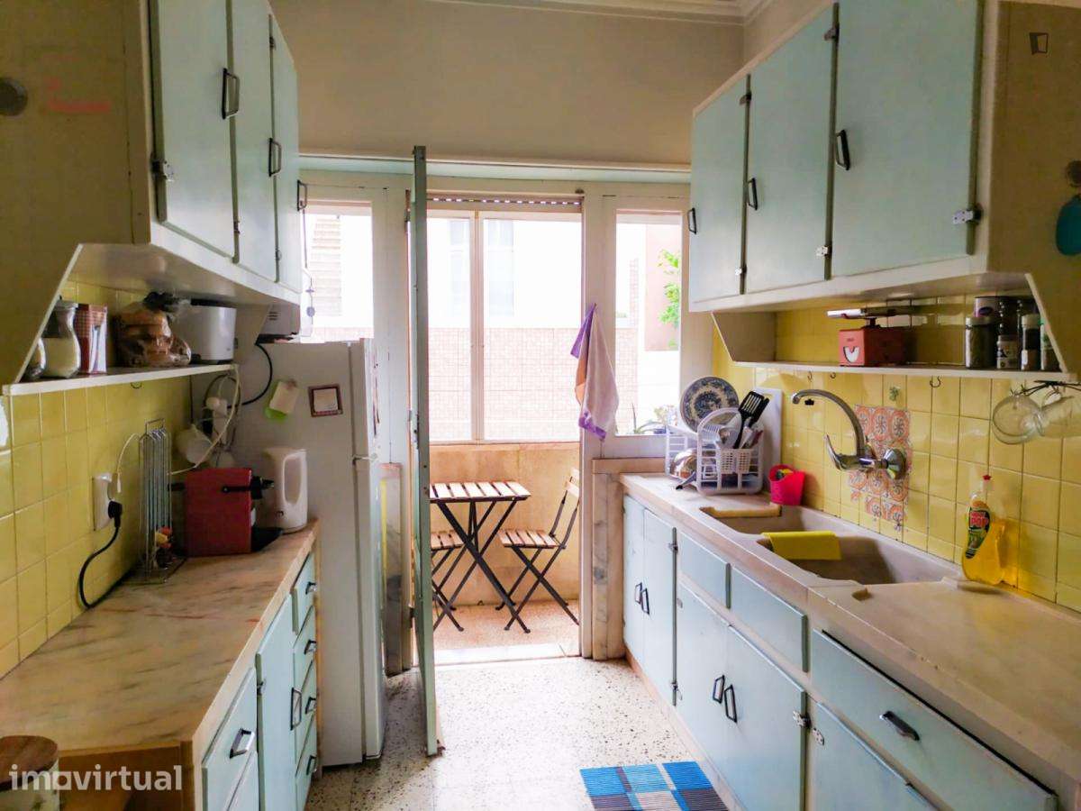 Quarto - localizado em Penha de França Lisbon - Grande imagem: 4/10