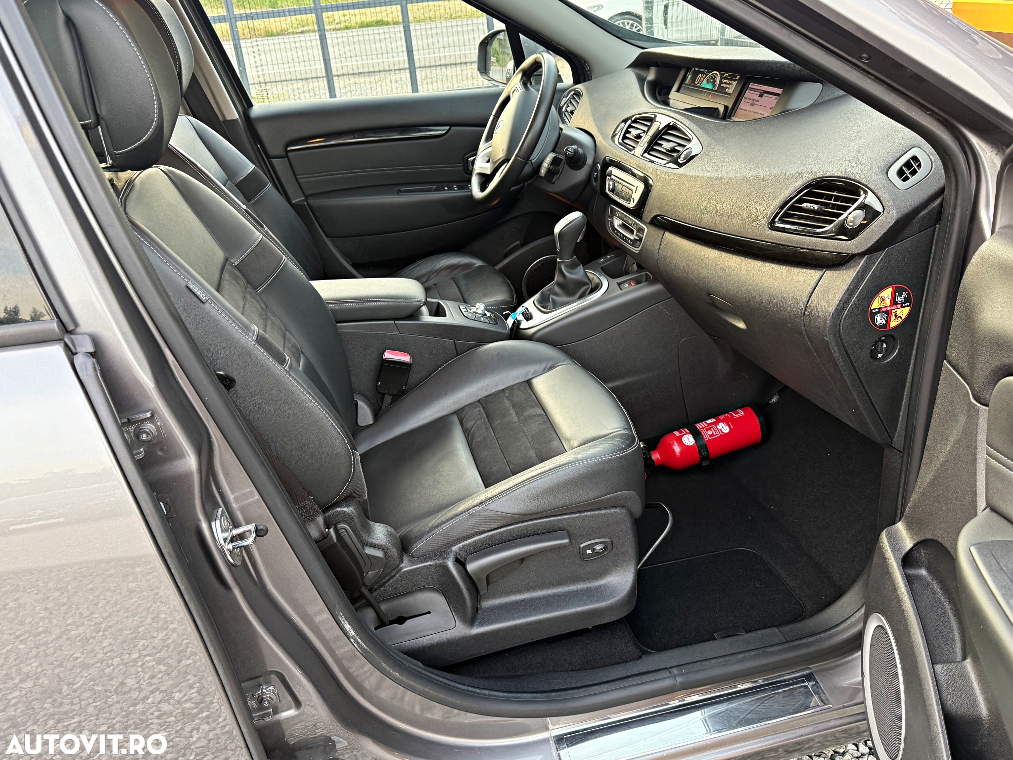 Renault Grand Scenic 1.5 dCi EDC Privilege - 8