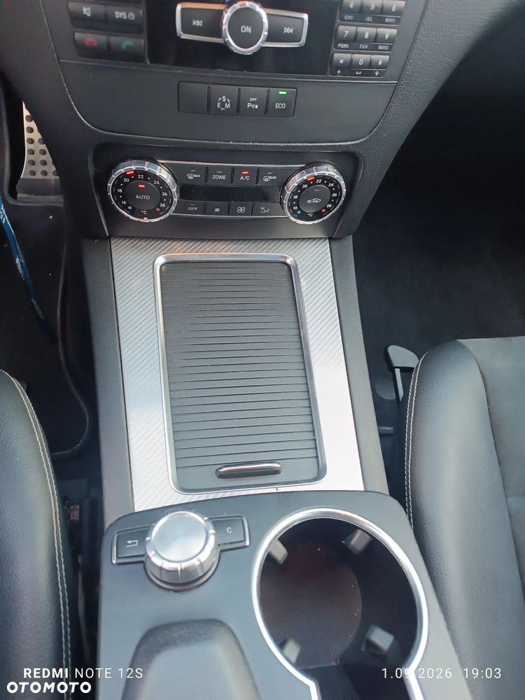 Mercedes-Benz GLK 200 CDI DPF BlueEFFICIENCY 7G-TRONIC - 26