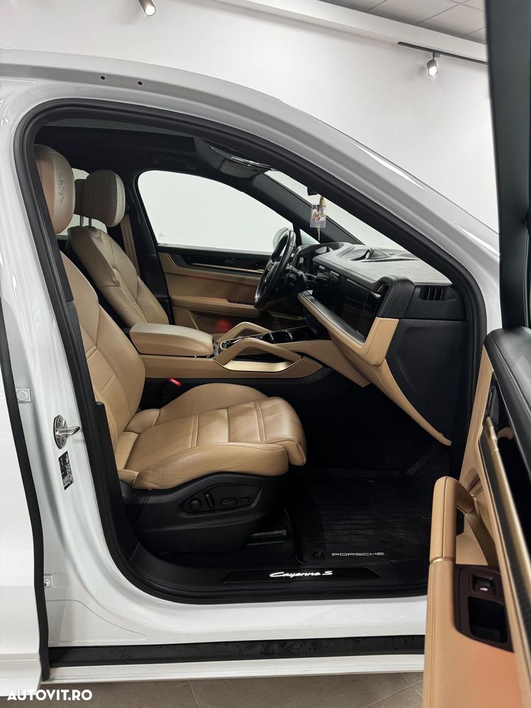 Porsche Cayenne Coupe S E-Hybrid Tiptronic S Black Edition - 19