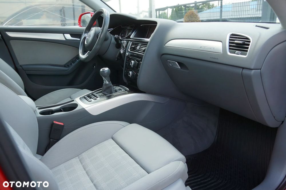 Audi A4 Limousine 2.0 TDI DPF clean diesel quattro S line Sportpaket - 25