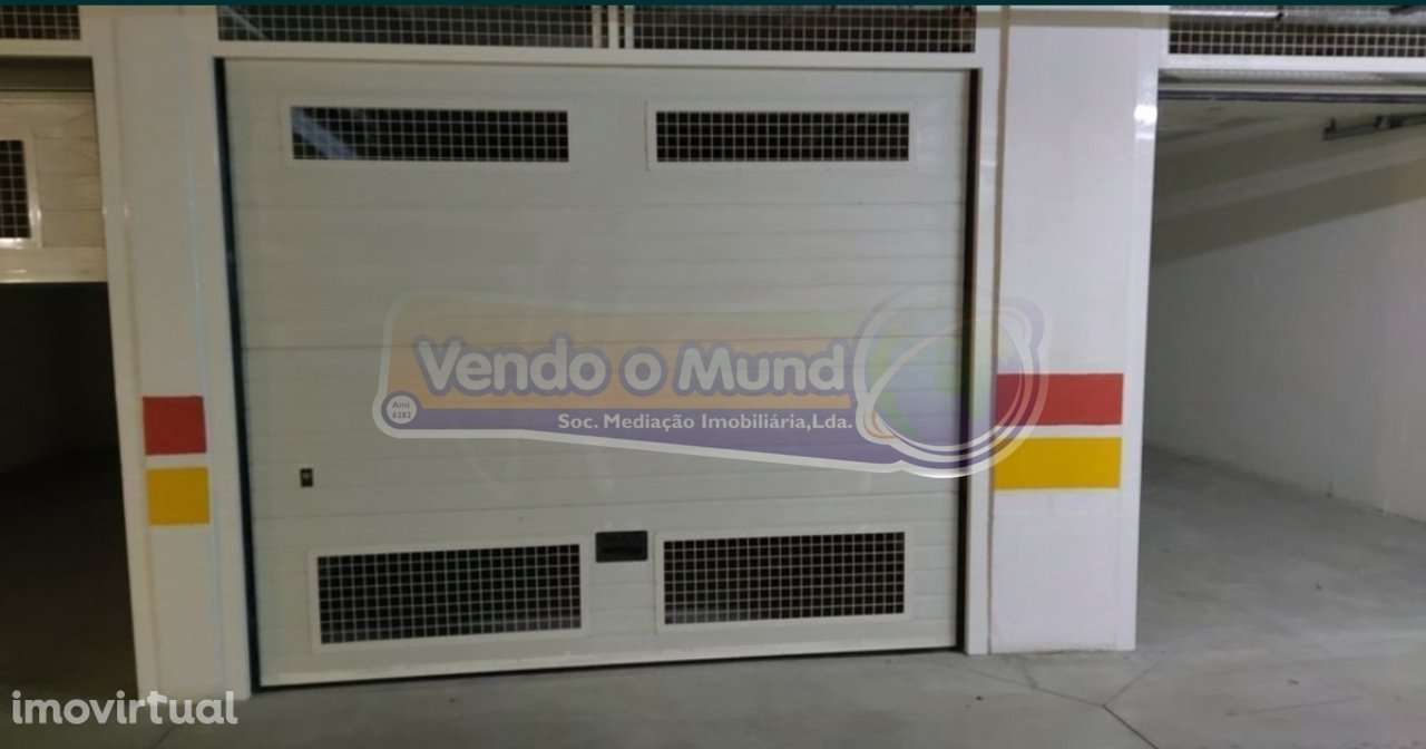 Box para um carro na Póvoa de Santa Iria (FTC016) - Grande imagem: 3/4