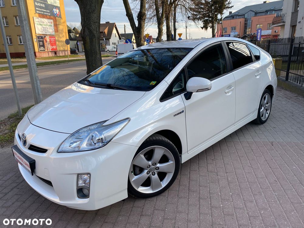 Toyota Prius (Hybrid) Comfort - 33