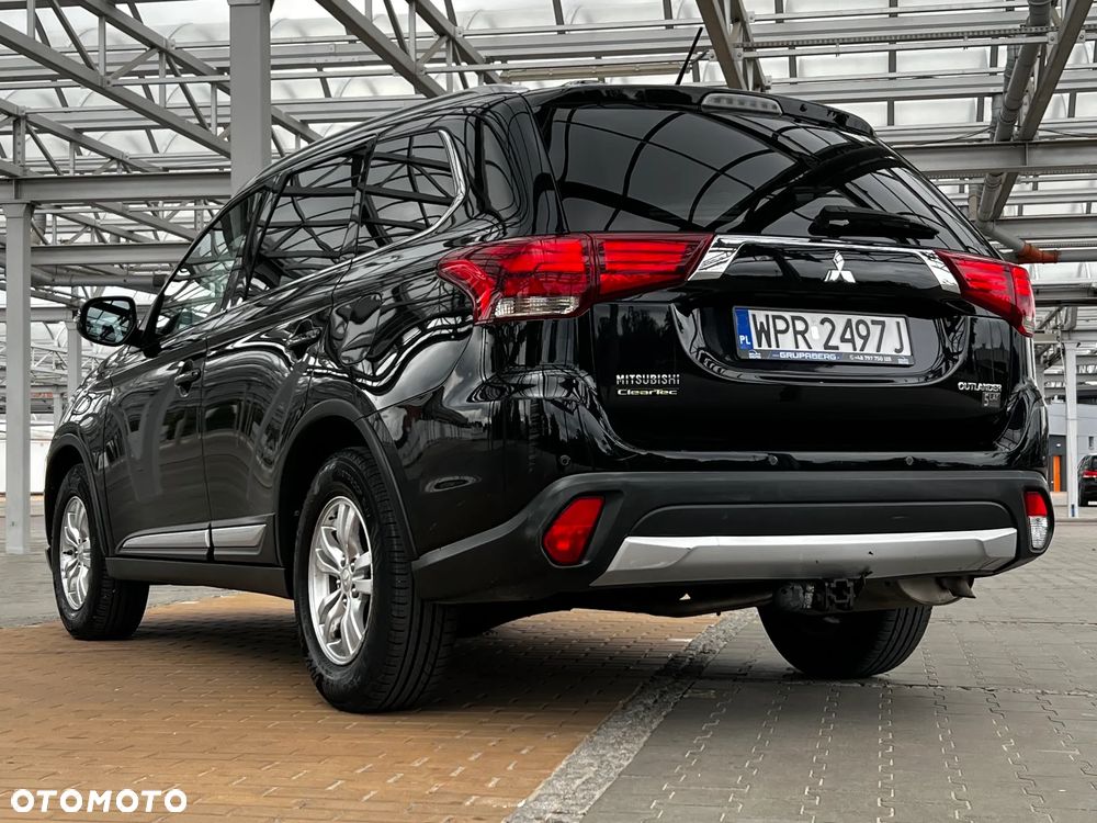 Mitsubishi Outlander 2.0 Intense + 4WD CVT - 7
