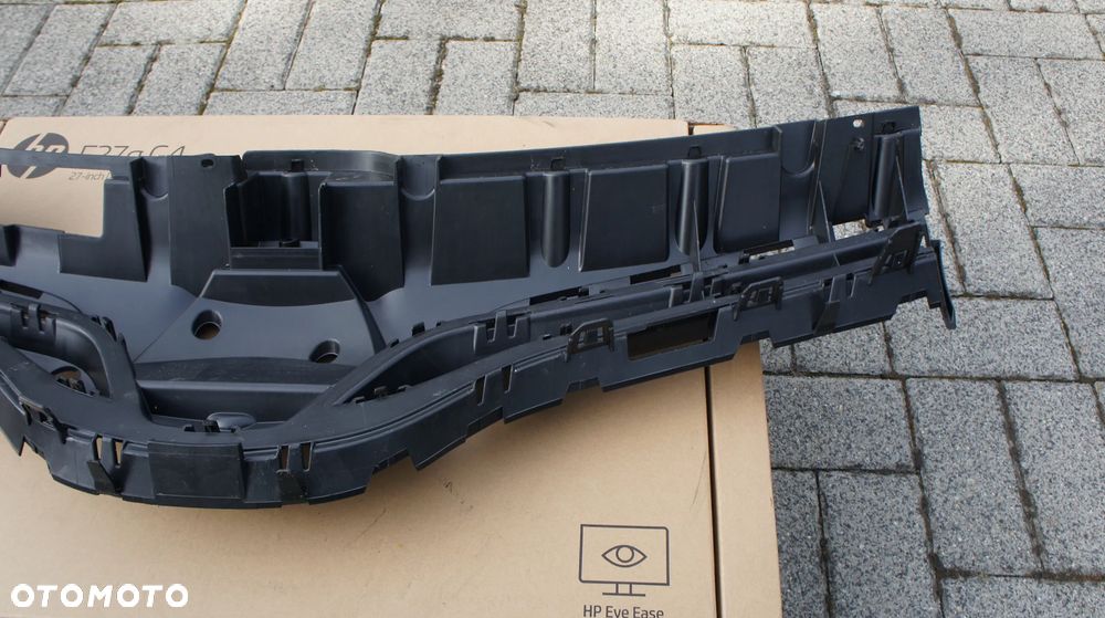WZMOCNIENIE ŚRODKOWE MOCOWANIE GRILLA GRILL RENAULT KANGOO II LIFT - 12