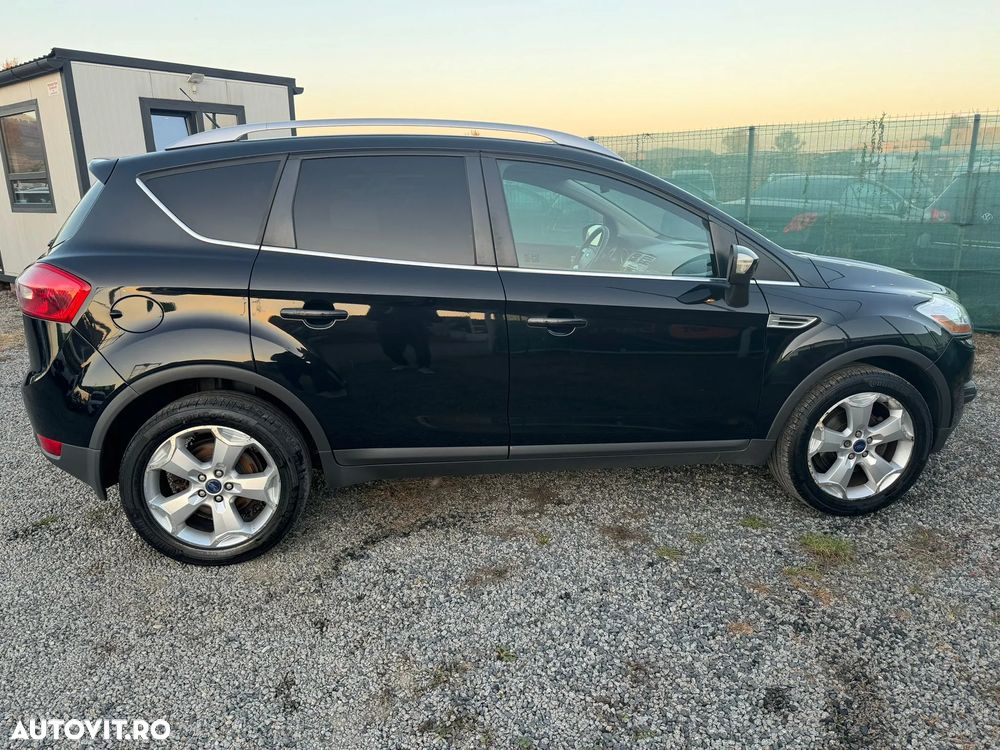 Ford Kuga - 3