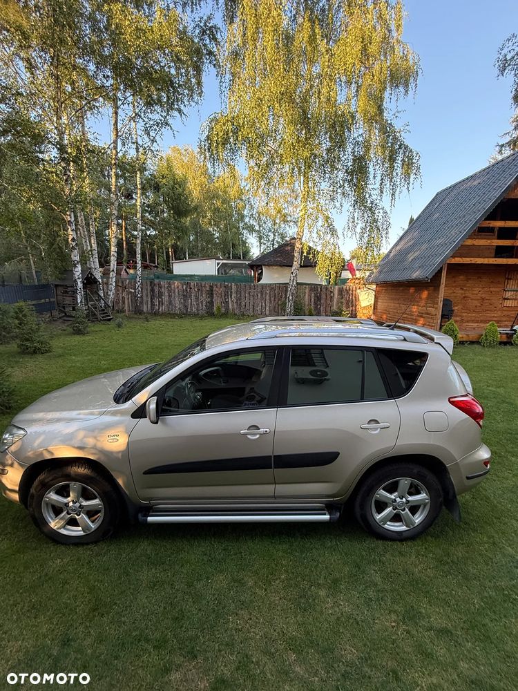 Toyota RAV4 2.2 D-4D Prestige - 8
