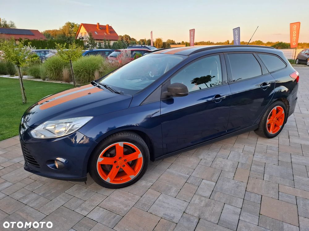 Ford Focus 1.6 TDCi DPF Champions Edition - 9