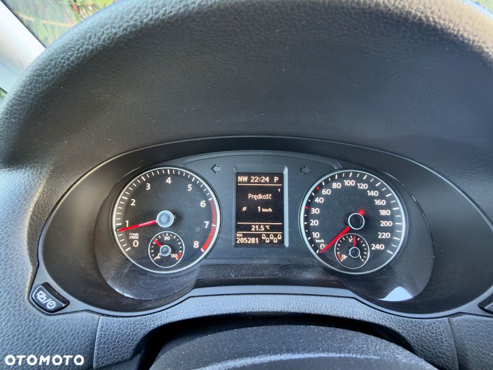 Volkswagen Sharan - 38