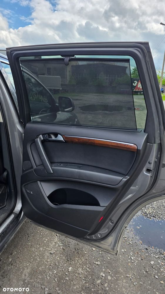 Audi Q7 3.0 TFSI Quattro Tiptronic - 11