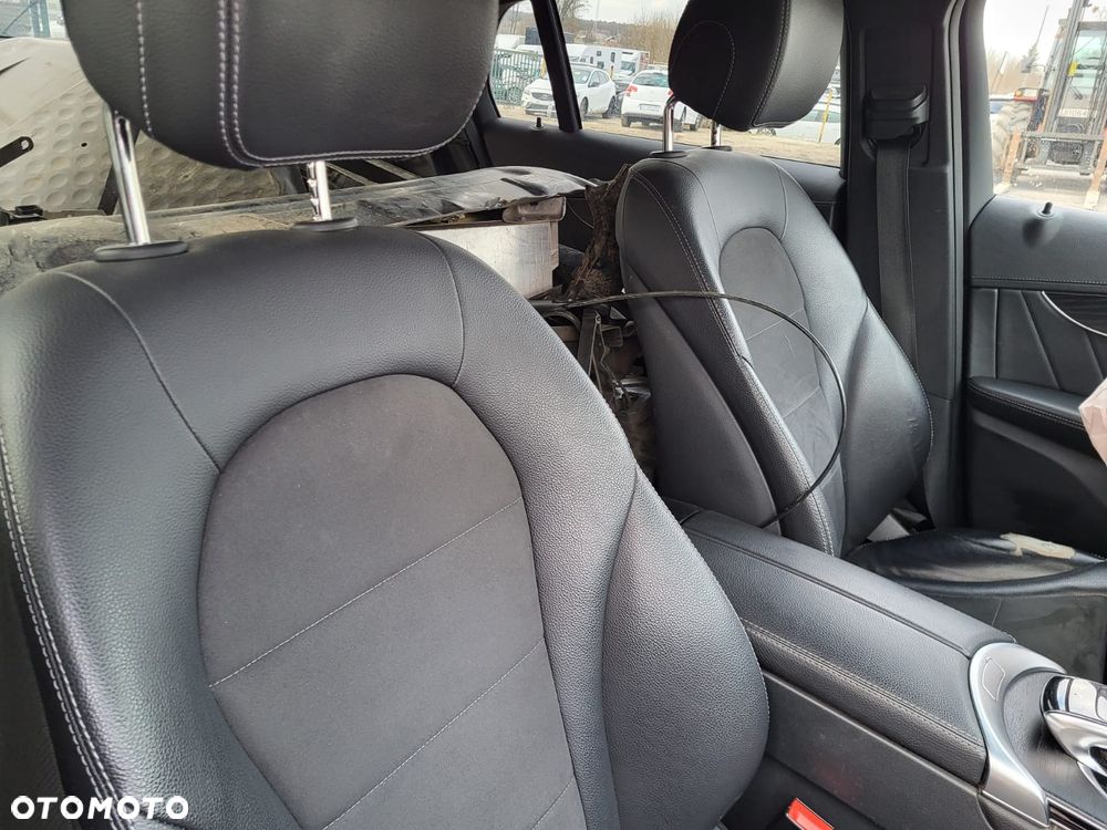 Mercedes-Benz GLC 250 d 4-Matic - 22