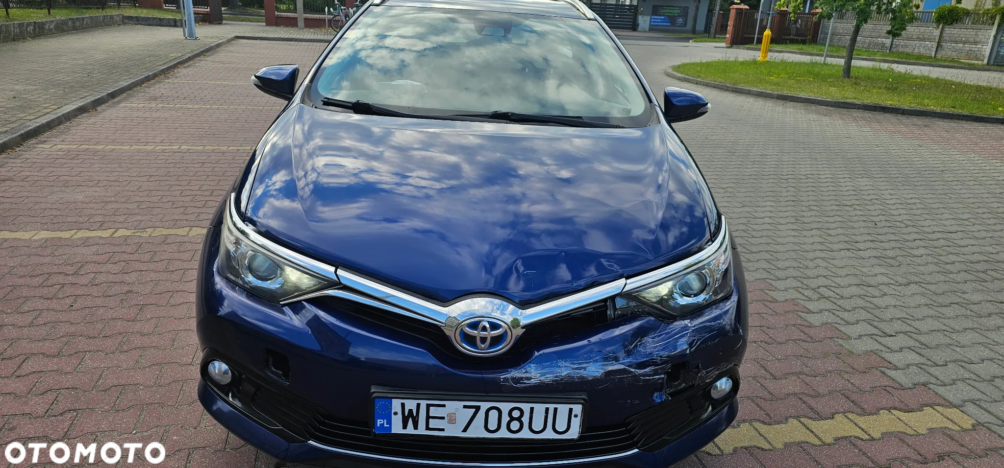 Toyota Auris Hybrid 135 Prestige - 9