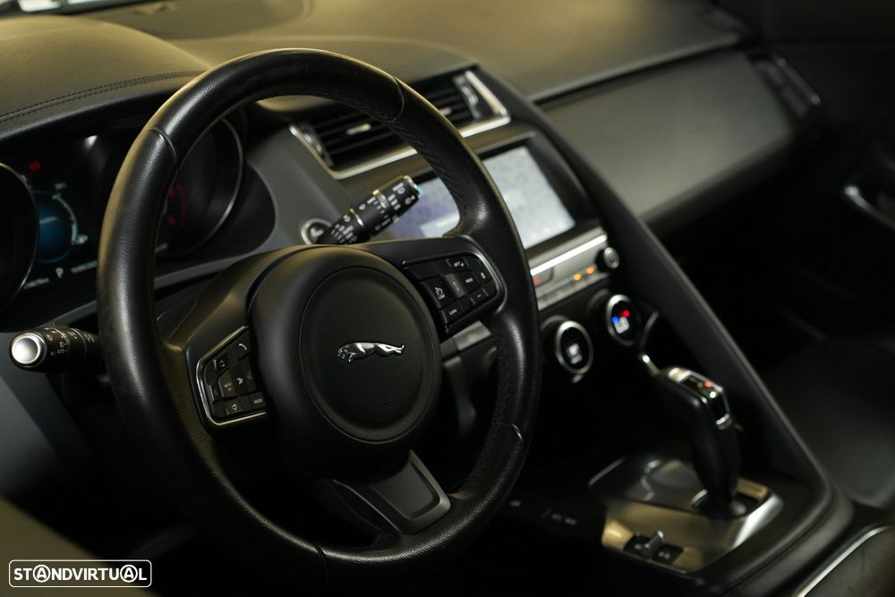 Jaguar E-Pace 2.0 i4D S AWD Aut. - 38