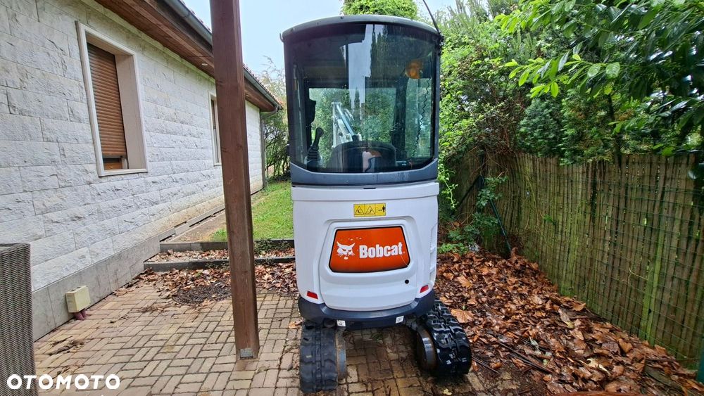 Bobcat E20 - 4
