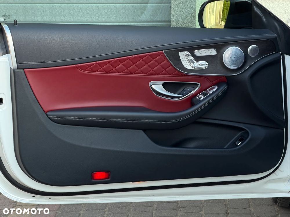 Mercedes-Benz Klasa C - 30
