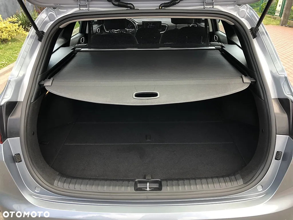 Kia Ceed - 29