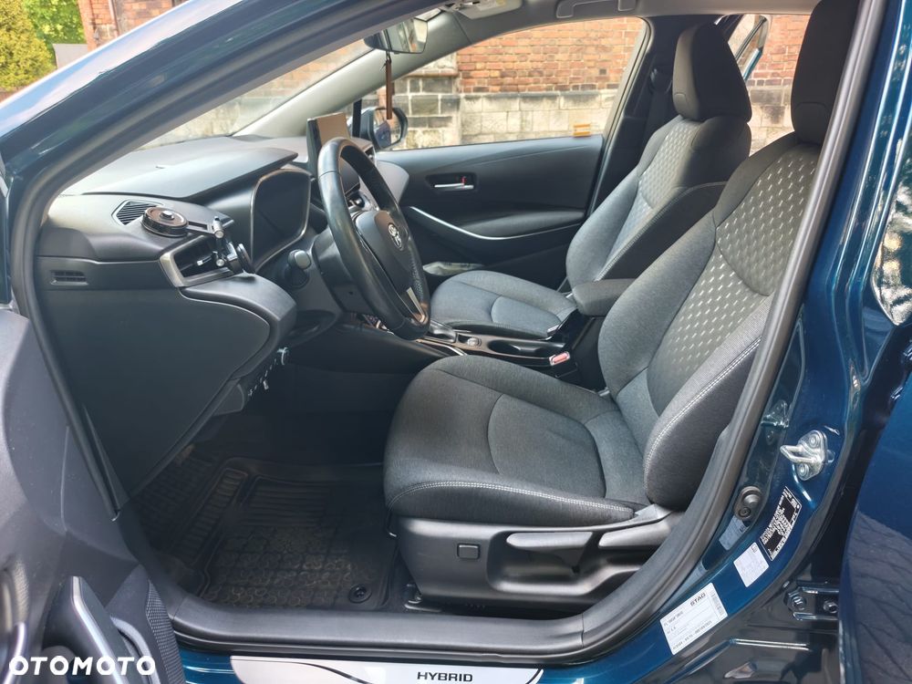 Toyota Corolla 1.8 Hybrid Comfort - 6