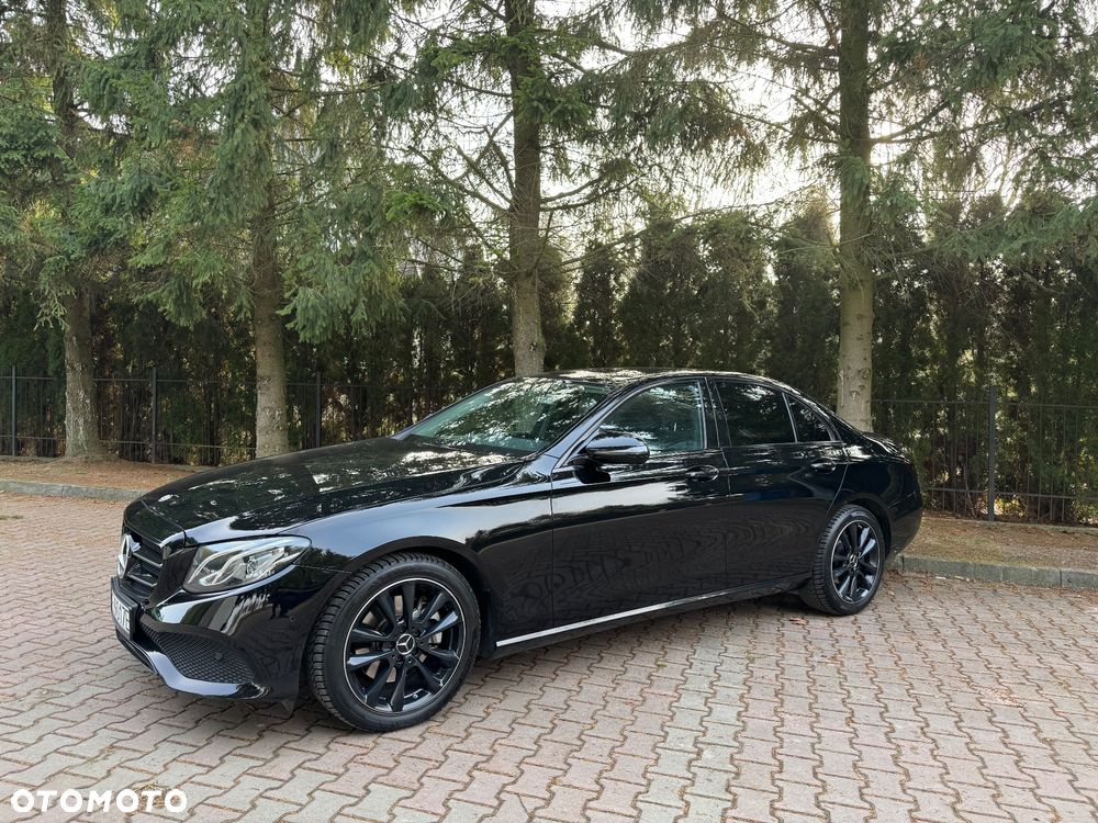 Mercedes-Benz Klasa E 220 d 9G-TRONIC - 3