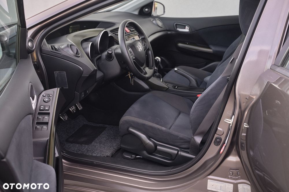 Honda Civic 1.8i-VTEC Executive - 24