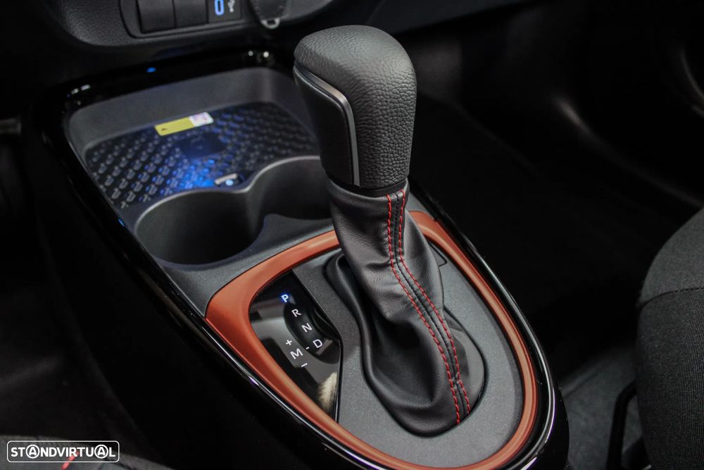 Toyota Aygo X 1.0 Envy CVT - 4