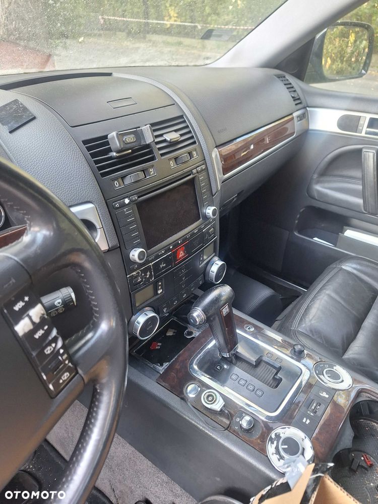 Volkswagen Touareg - 5